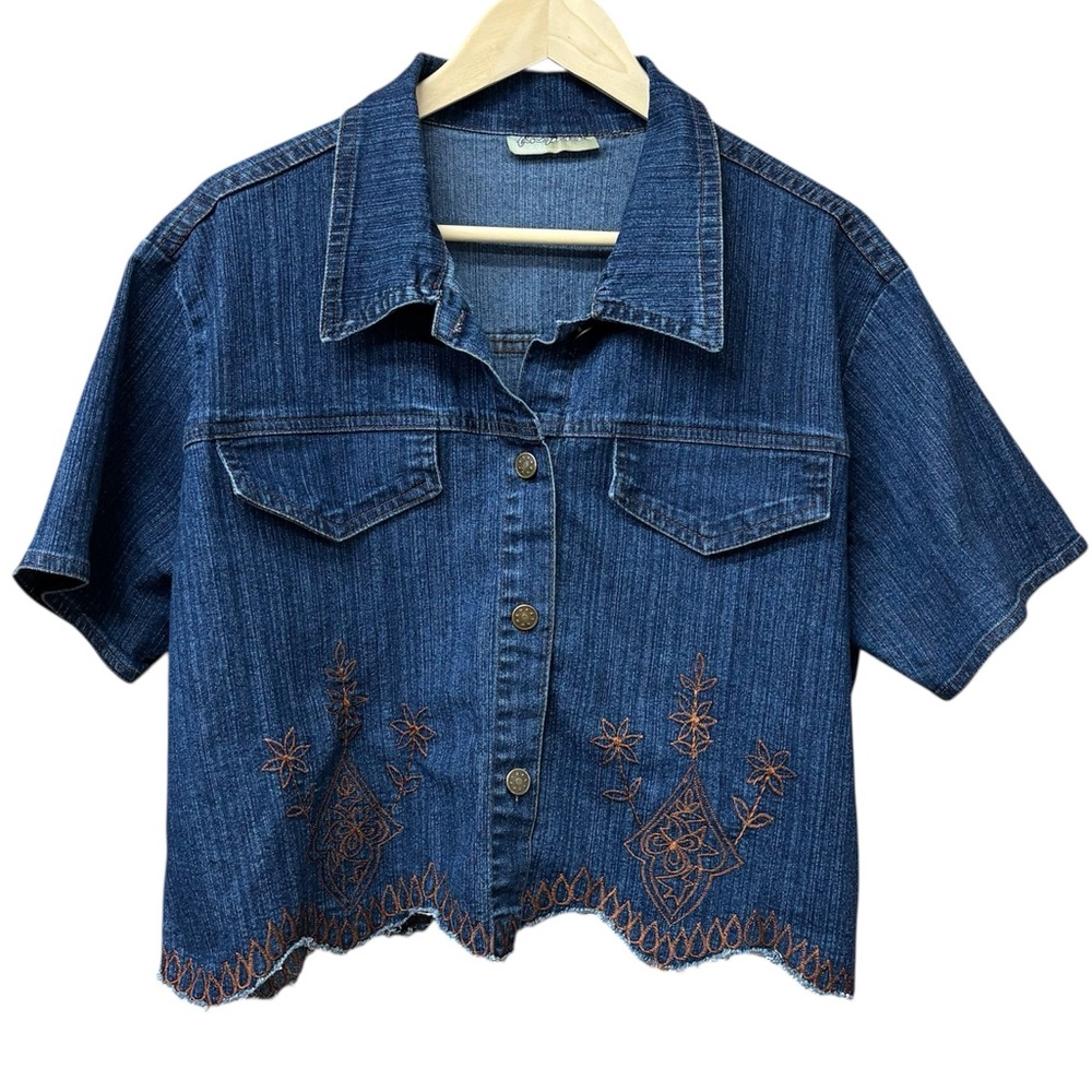 y2k boxy embroidered denim button down, large/xl